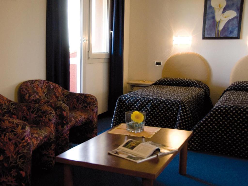 Hotel Principe Principina a Mare Δωμάτιο φωτογραφία