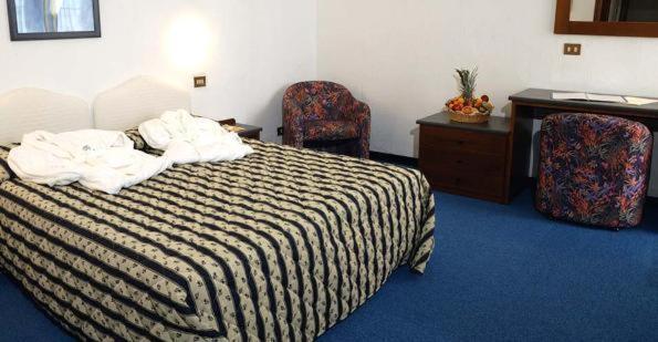 Hotel Principe Principina a Mare Εξωτερικό φωτογραφία